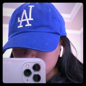 LA urban outfitters hat